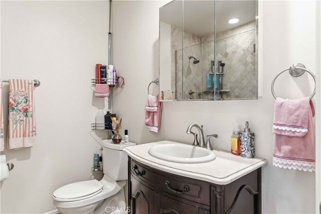 19406 Enadia, Reseda, CA 91335