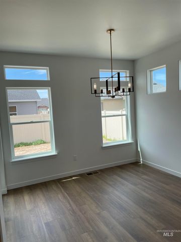 916 Kenbrook Loop, Twin Falls, ID 83301