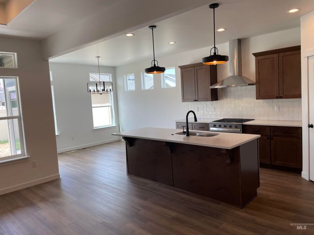 916 Kenbrook Loop, Twin Falls, ID 83301