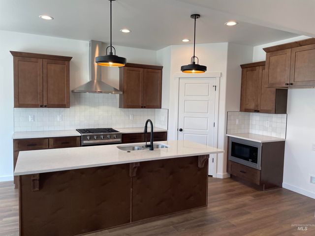 916 Kenbrook Loop, Twin Falls, ID 83301
