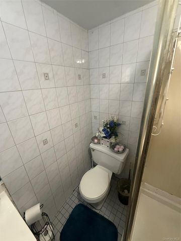 649 E 86th Street, Brooklyn, NY 11236