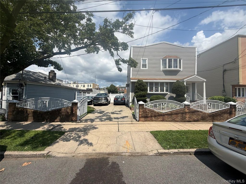 649 E 86th Street, Brooklyn, NY 11236 — exterior