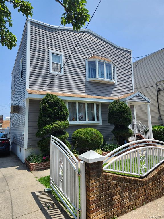 649 E 86th Street, Brooklyn, NY 11236 — photo 2