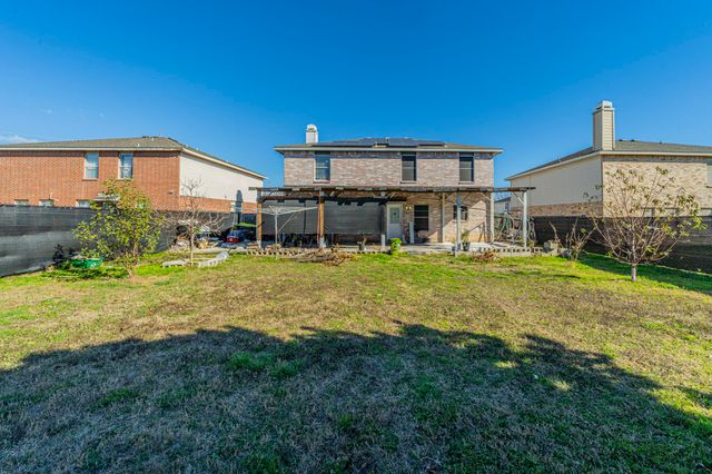 3119 Paolo Drive, Grand Prairie, TX 75052