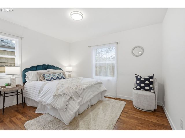 6621 Se CARLTON St, Portland, OR 97206