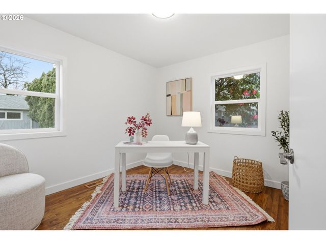 6621 Se CARLTON St, Portland, OR 97206