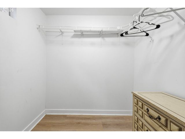 6621 Se CARLTON St, Portland, OR 97206