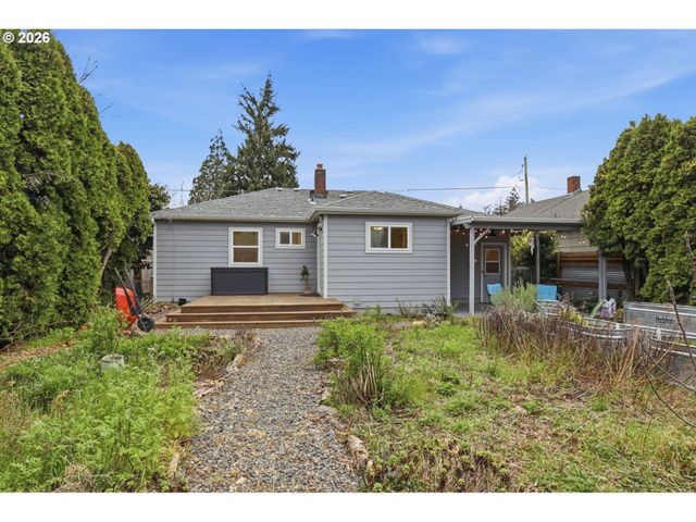 6621 Se CARLTON St, Portland, OR 97206