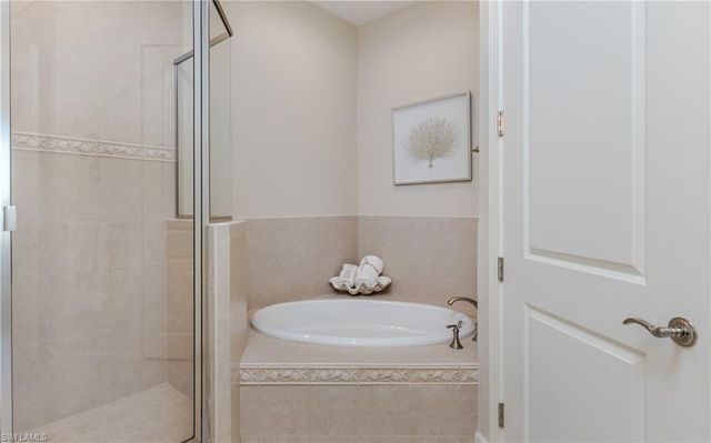 5781 Cape Harbour DR # 1405, Cape Coral, FL 33914