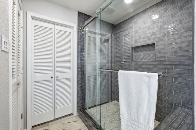 625 Bellah Drive, Irving, TX 75062