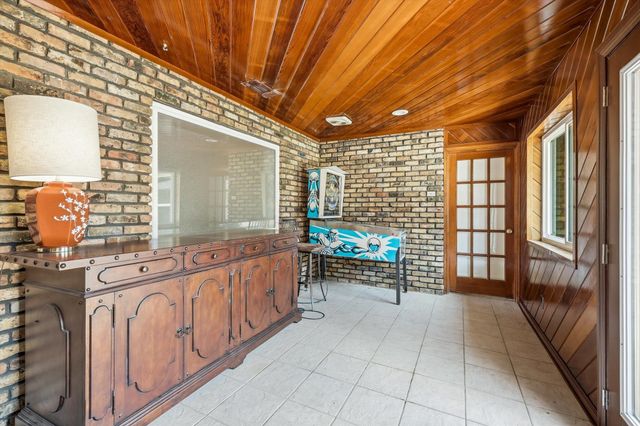 625 Bellah Drive, Irving, TX 75062