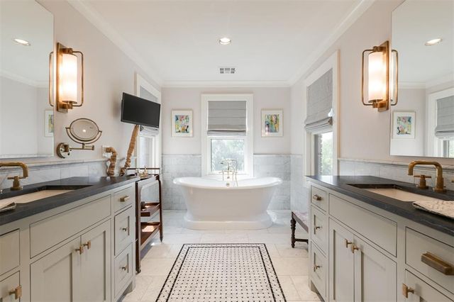 439 NW 19th Street, Oklahoma City, OK 73103