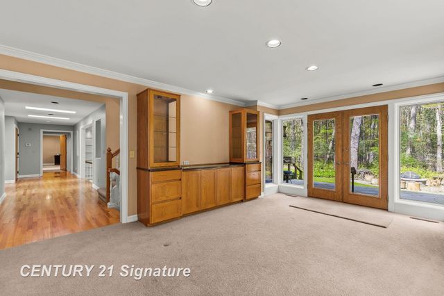 3616 White Pine Way Street, Midland, MI 48640