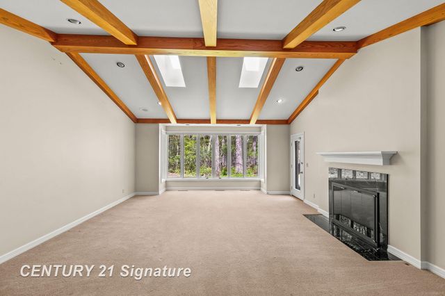 3616 White Pine Way Street, Midland, MI 48640