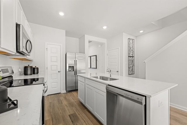 1604 Manuka Lane, Columbia, TN 38401