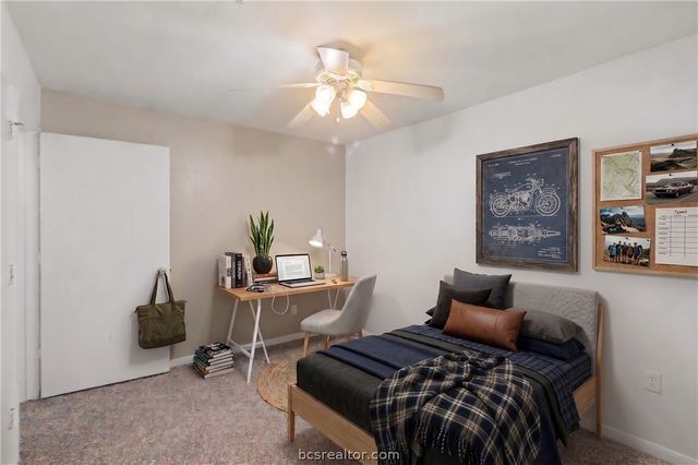 521 Southwest Parkway 103, College Station, TX 77840