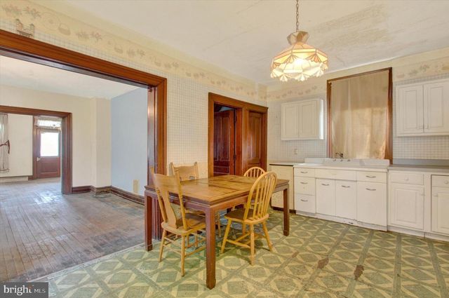 5255 LINCOLN HWY W, Thomasville, PA 17364