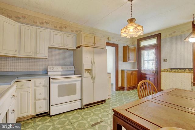 5255 LINCOLN HWY W, Thomasville, PA 17364