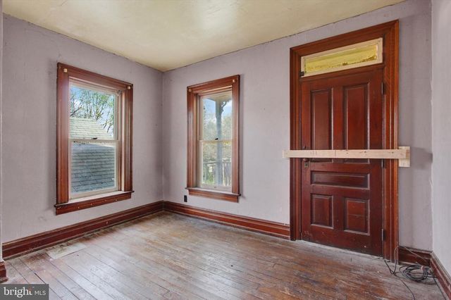 5255 LINCOLN HWY W, Thomasville, PA 17364