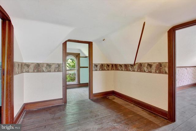 5255 LINCOLN HWY W, Thomasville, PA 17364