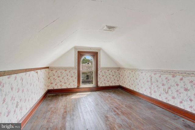 5255 LINCOLN HWY W, Thomasville, PA 17364