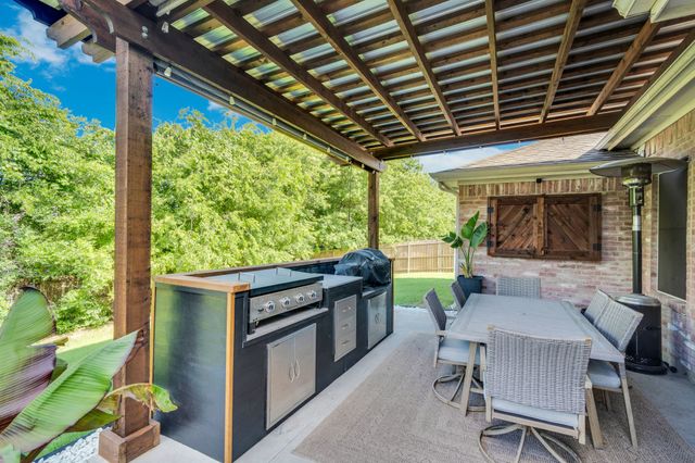 1517 S 3rd Street, Midlothian, TX 76065