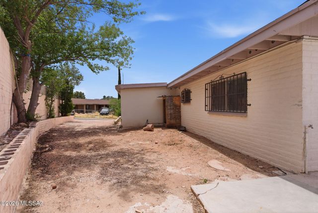 2255 N Calle Nogales, Nogales, AZ 85621