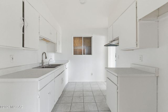 2255 N Calle Nogales, Nogales, AZ 85621