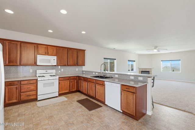 955 Demos Court, Reno, NV 89512