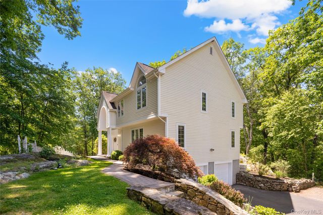 875 Hanover Street, Yorktown Heights, NY 10598
