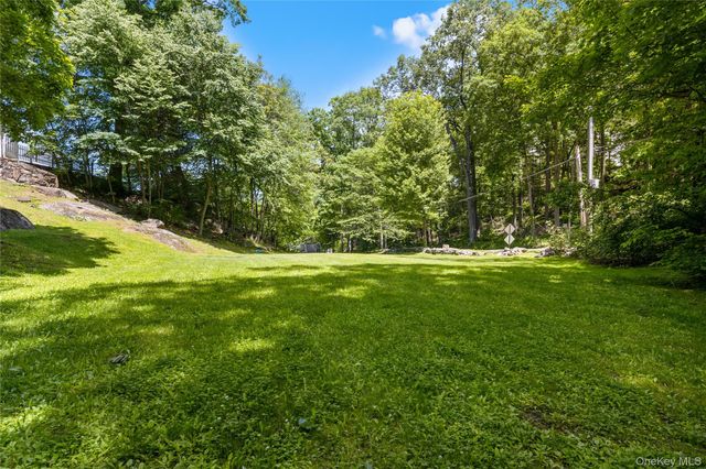 875 Hanover Street, Yorktown Heights, NY 10598