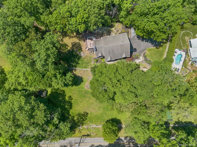 875 Hanover Street, Yorktown Heights, NY 10598