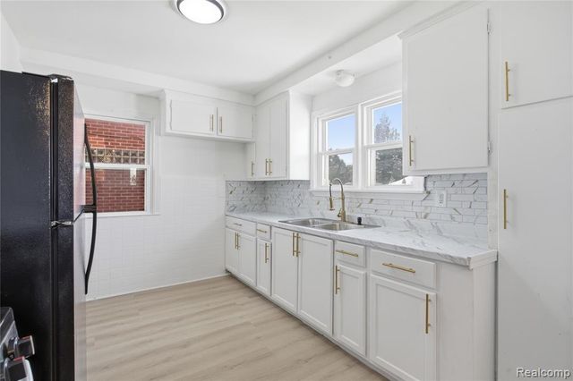 17341 Rowe Street, Detroit, MI 48205