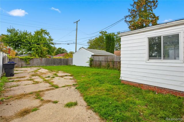 17341 Rowe Street, Detroit, MI 48205