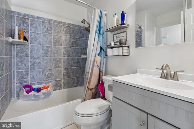 2570 SUSSEX CT, Waldorf, MD 20602