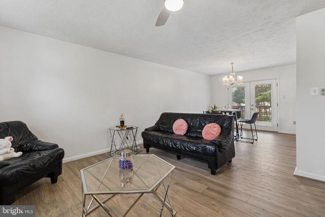 2570 SUSSEX CT, Waldorf, MD 20602