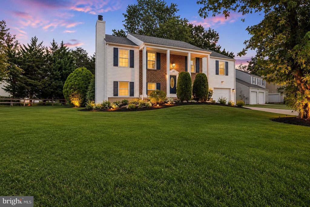 2570 SUSSEX CT, Waldorf, MD 20602
