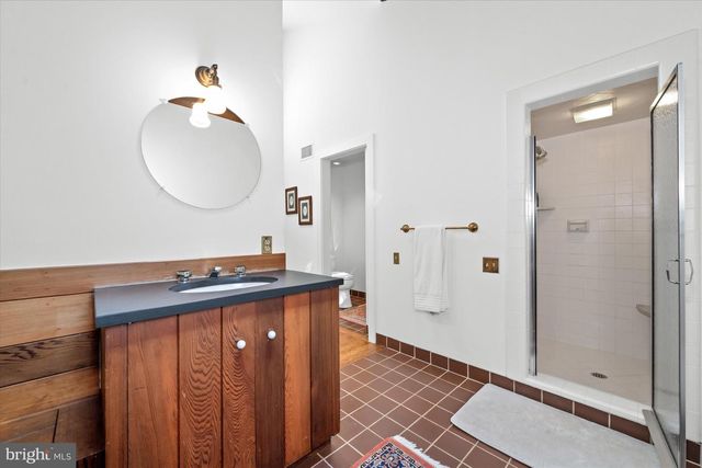 6 CARRIAGE RD, Greenville, DE 19807