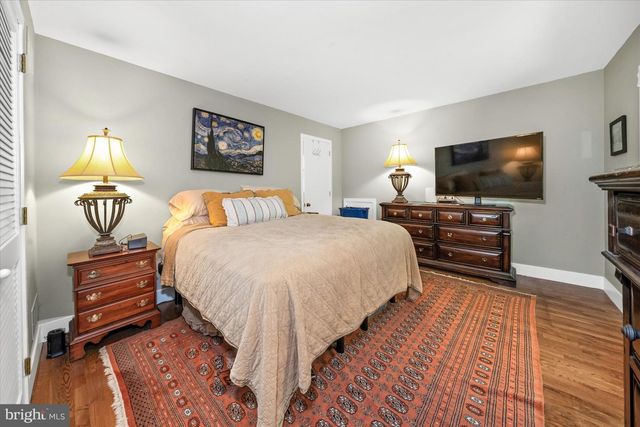 6 CARRIAGE RD, Greenville, DE 19807