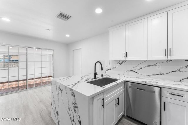 12338 Sheldon Street, Sunland, CA 91040