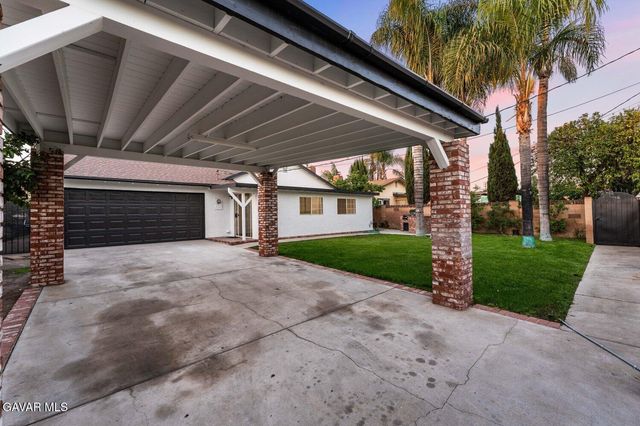 12338 Sheldon Street, Sunland, CA 91040