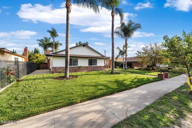 12338 Sheldon Street, Sunland, CA 91040