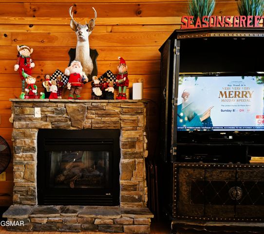 1529 Boo Boos Way, Sevierville, TN 37862