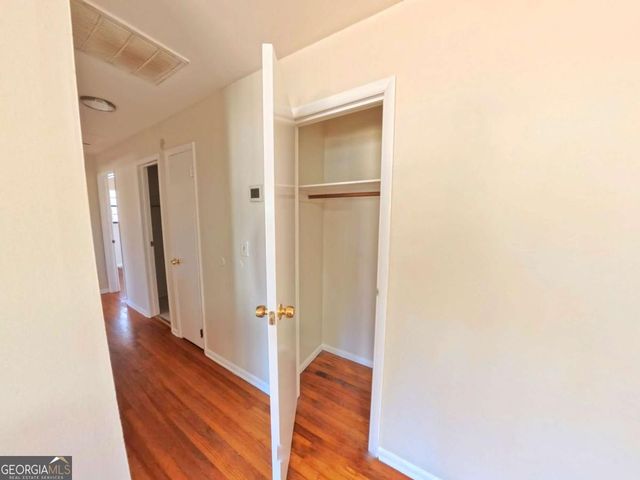 3881 Pin Oak Circle, Atlanta, GA 30340