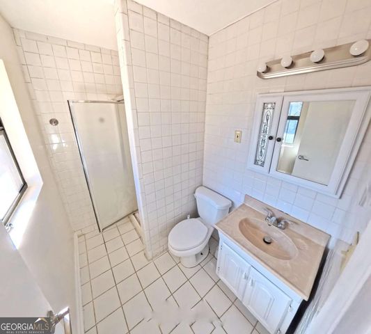 3881 Pin Oak Circle, Atlanta, GA 30340