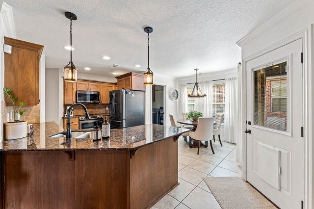 3206 SW Warberry Avenue, Bentonville, AR 72713