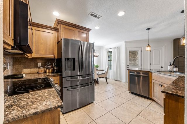 3206 SW Warberry Avenue, Bentonville, AR 72713