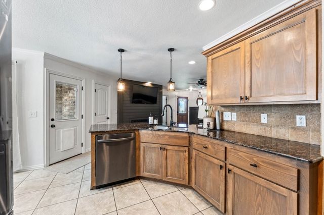3206 SW Warberry Avenue, Bentonville, AR 72713