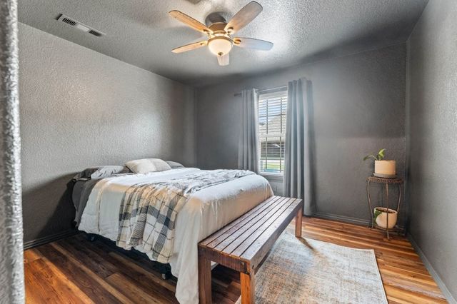 3206 SW Warberry Avenue, Bentonville, AR 72713