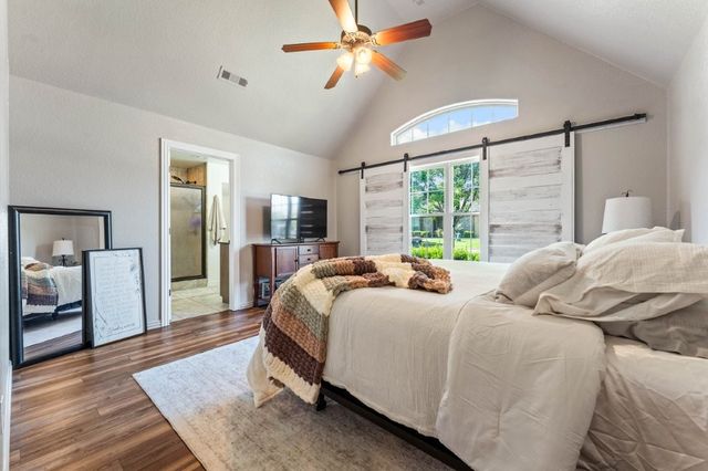 3206 SW Warberry Avenue, Bentonville, AR 72713